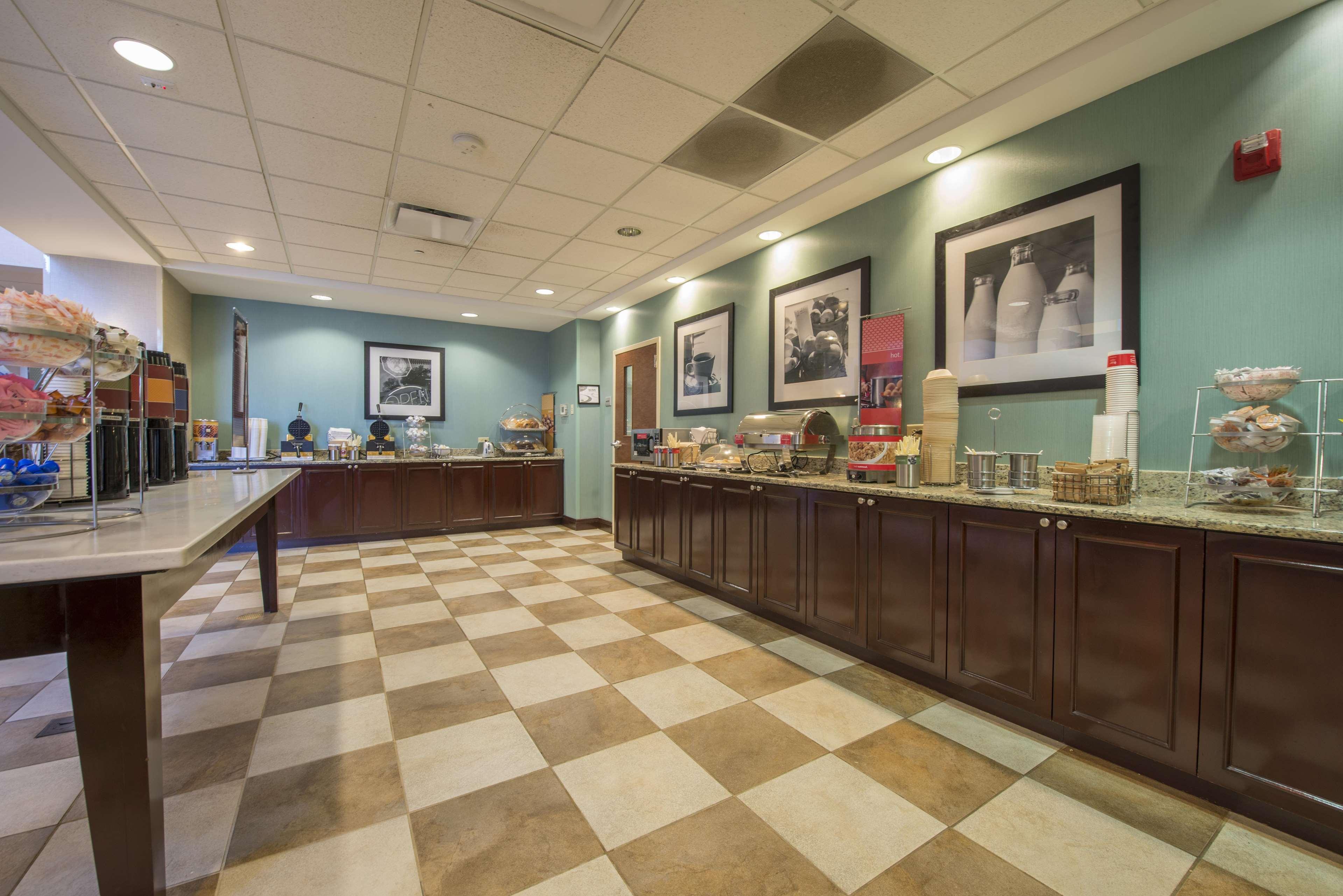 Hampton Inn & Suites Atlanta Airport West Camp Creek Pkwy College Park Exteriör bild