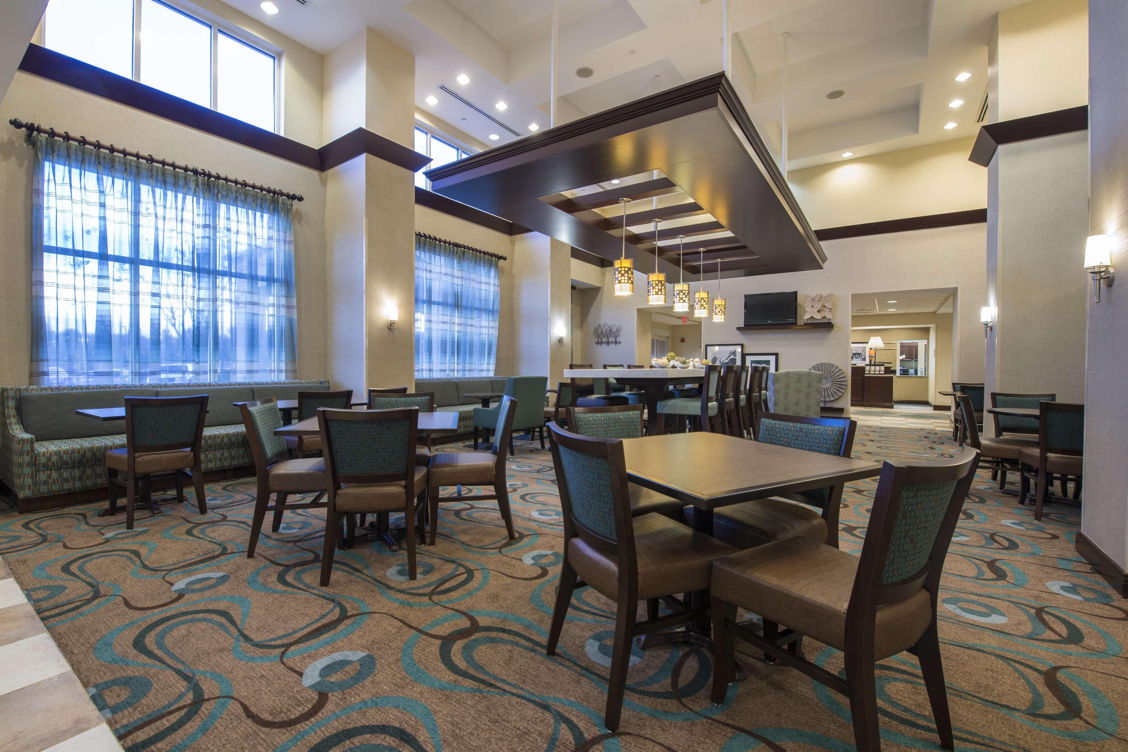 Hampton Inn & Suites Atlanta Airport West Camp Creek Pkwy College Park Exteriör bild