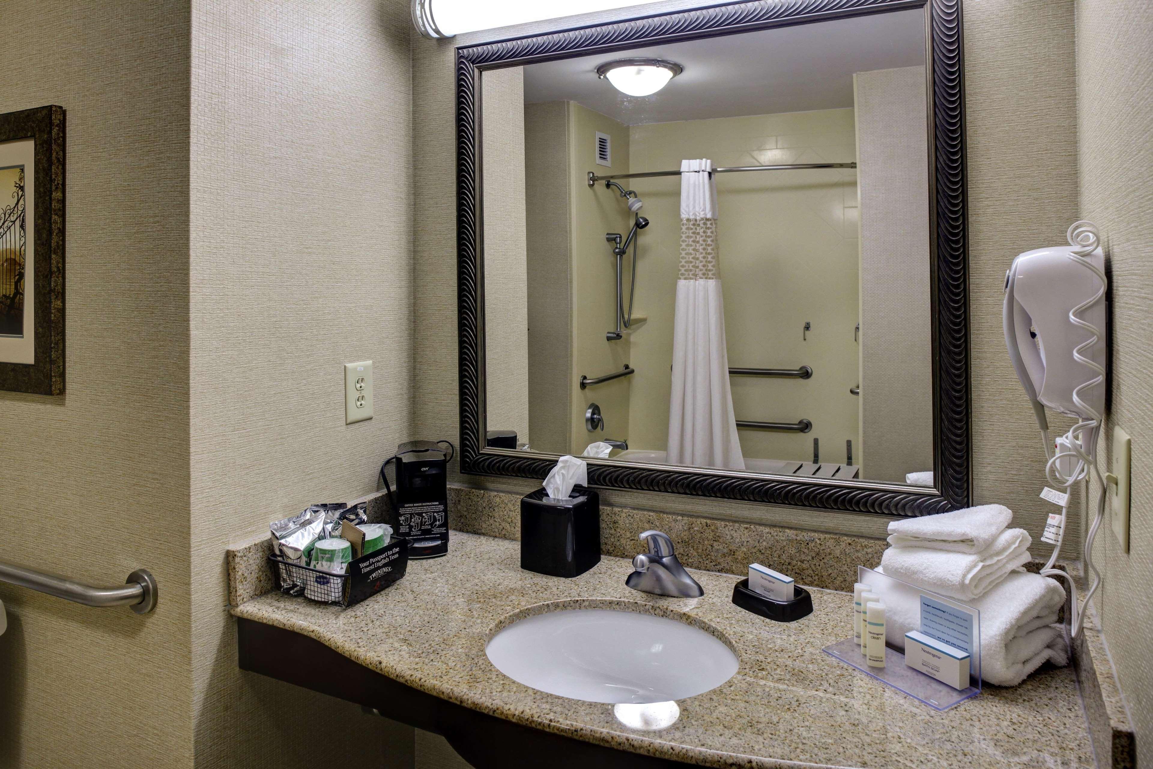 Hampton Inn & Suites Atlanta Airport West Camp Creek Pkwy College Park Exteriör bild