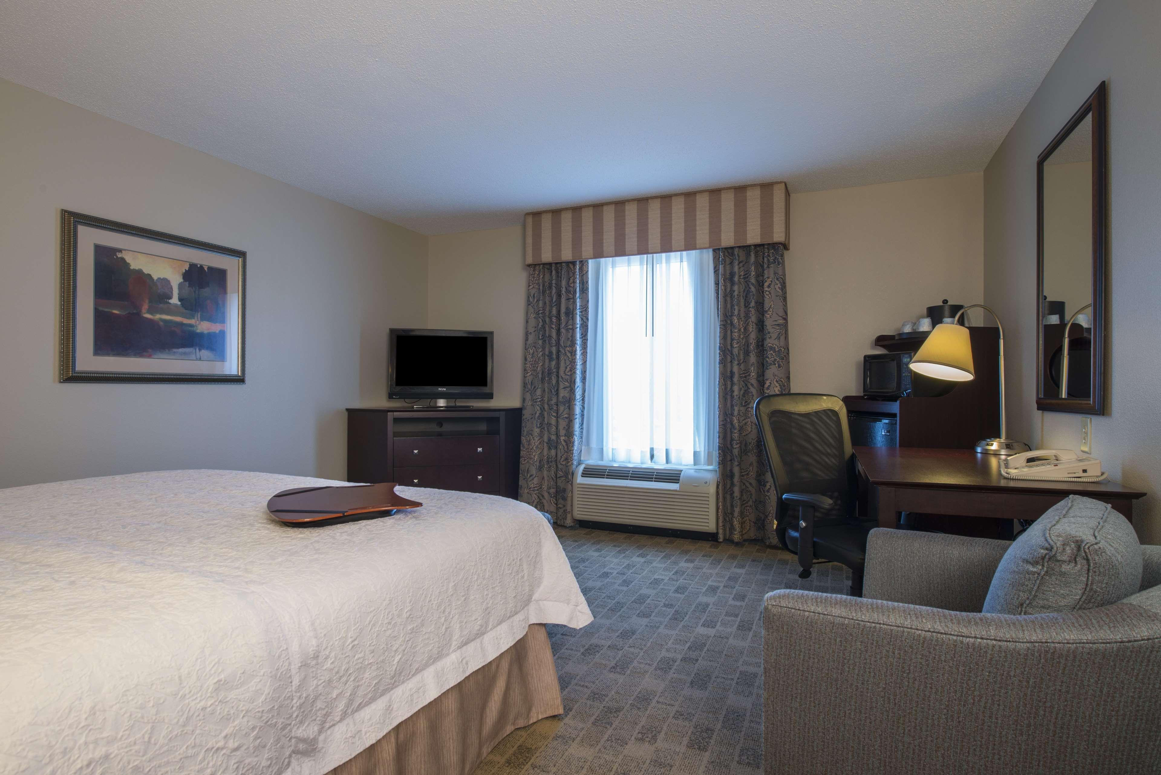 Hampton Inn & Suites Atlanta Airport West Camp Creek Pkwy College Park Exteriör bild