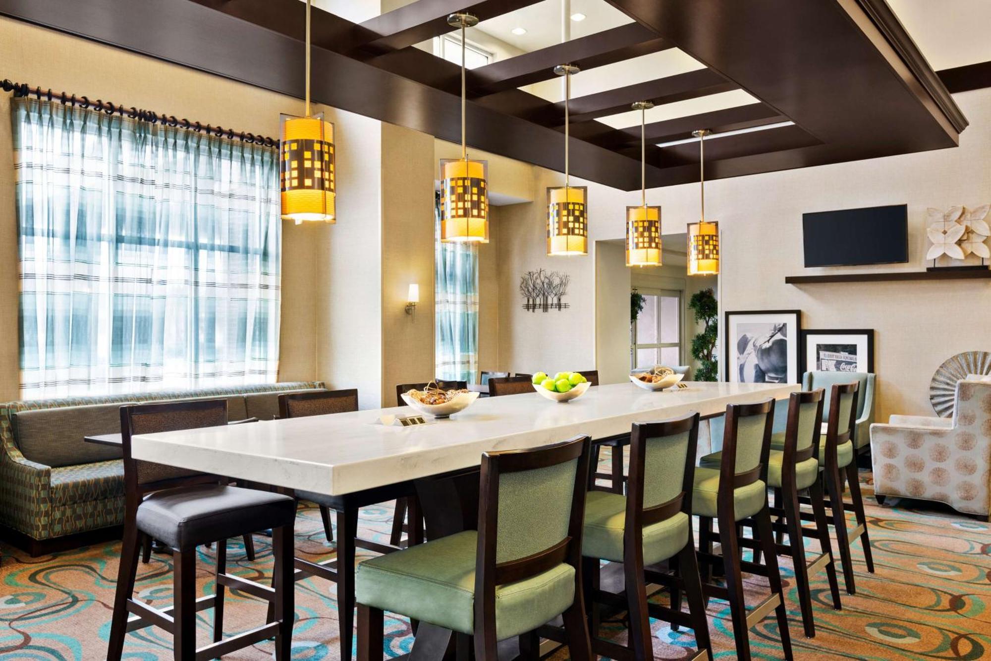 Hampton Inn & Suites Atlanta Airport West Camp Creek Pkwy College Park Exteriör bild